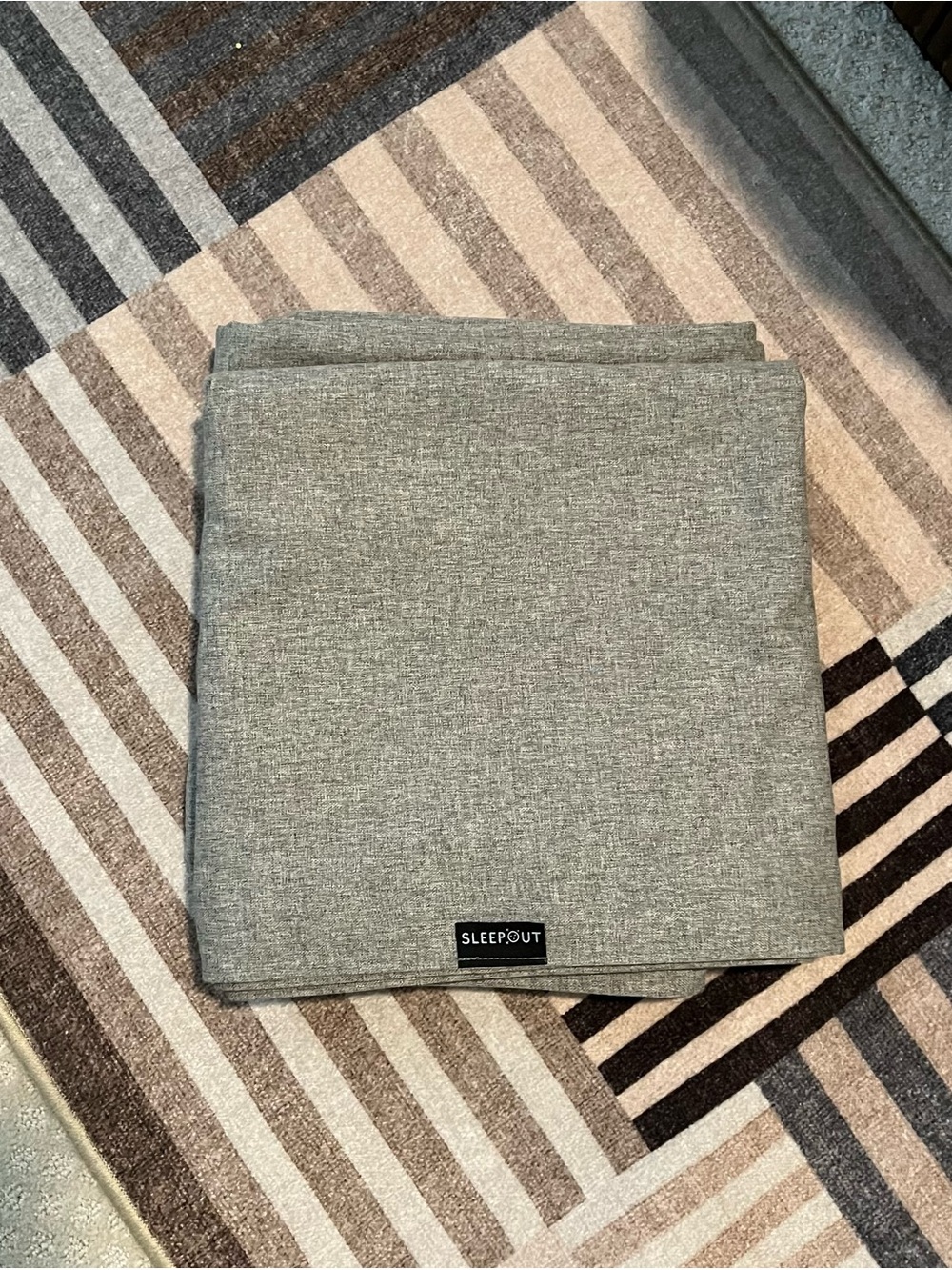 Sleepout Portable Blackout Curtains 1.0
